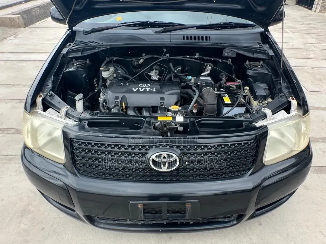 Toyota Succeed 2005 Black