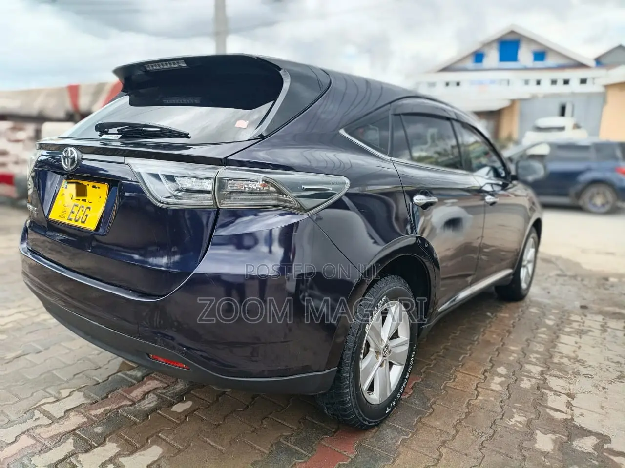 Toyota Harrier 2006 Blue