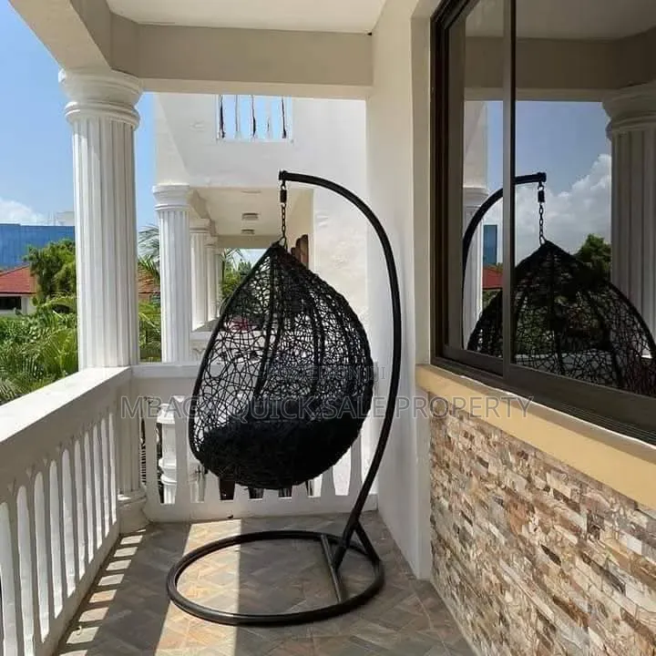 Furnished 4bdrm House in Masaki for rent