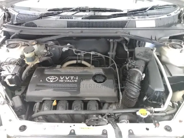 Toyota RAV4 Base FWD 2001 Gold