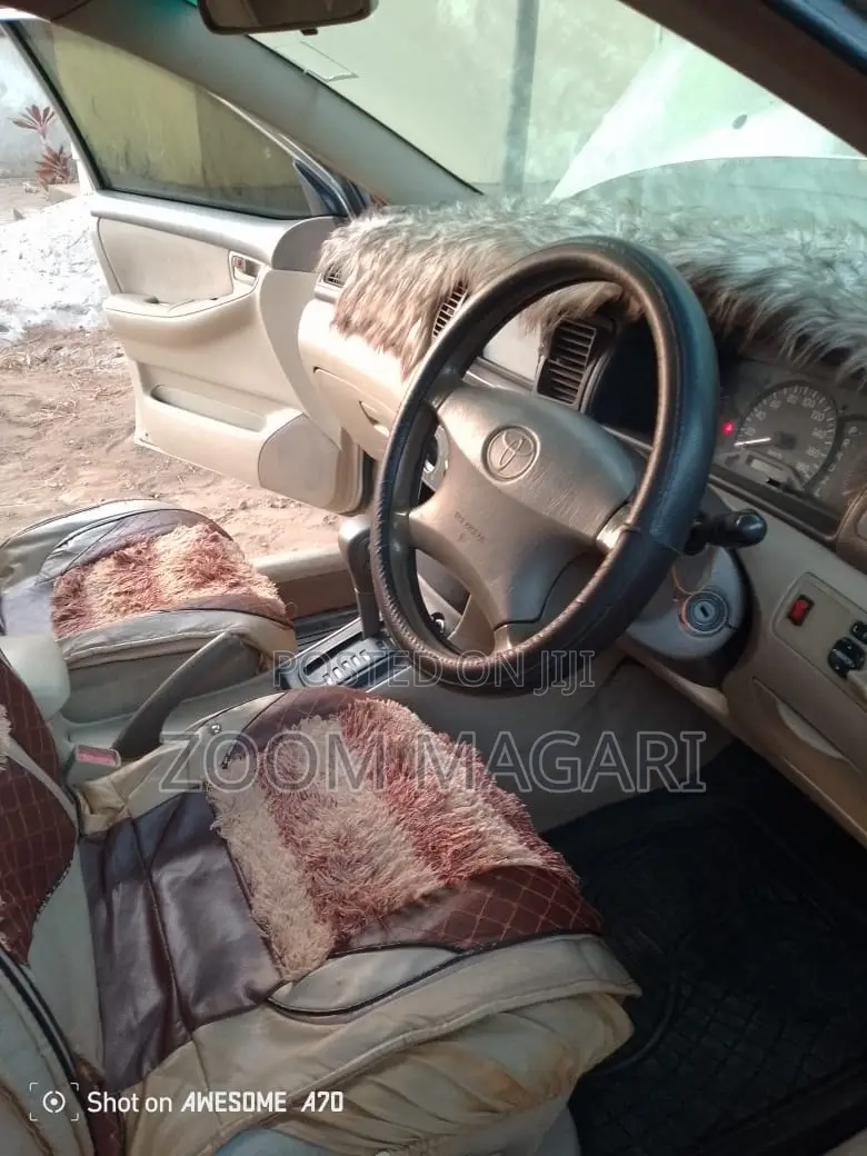 Toyota Corolla 2003 Silver