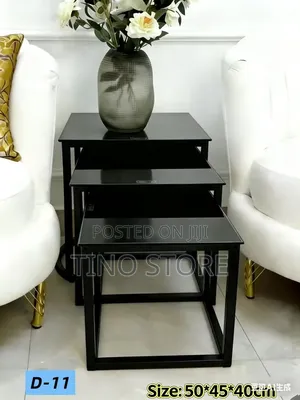 Modern D-11 Nesting Side Tables Au D-11 Square Nesting Coffee Tables