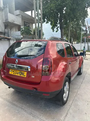 Renault Duster 2015 Burgundy