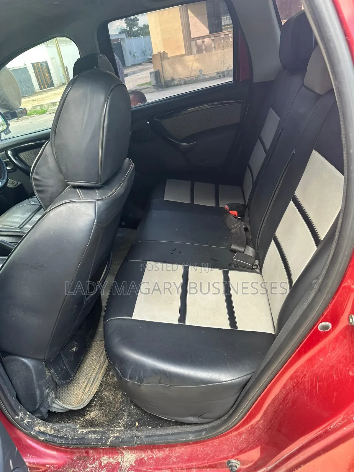 Renault Duster 2015 Burgundy