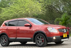 Nissan Dualis 2009 Orange