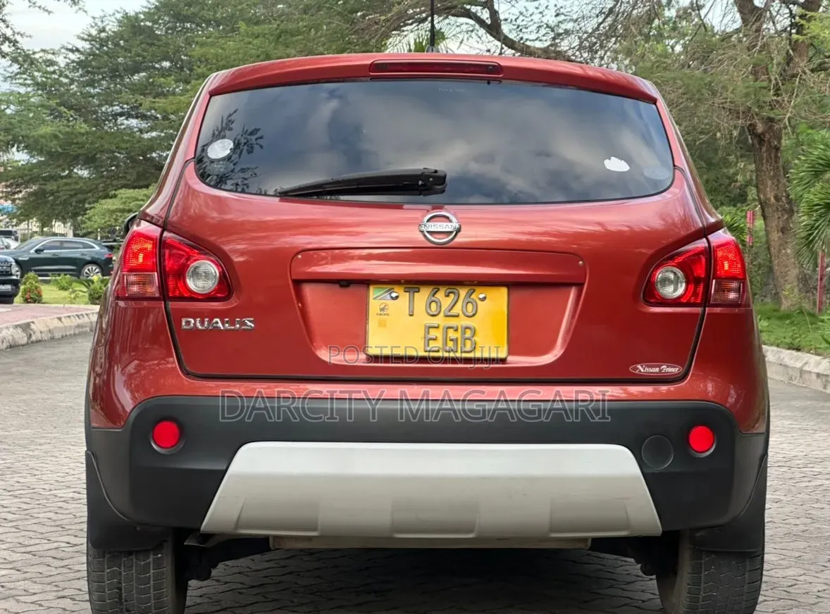 Nissan Dualis 2009 Orange