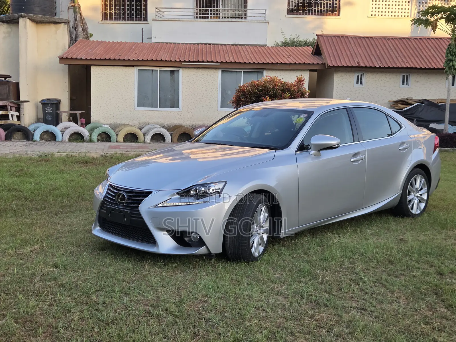 Lexus IS 2013 Silver