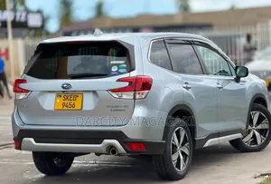 Subaru Forester 2020 Silver