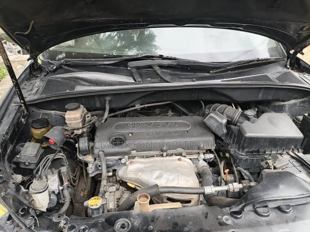 Toyota Progress 2003 Black