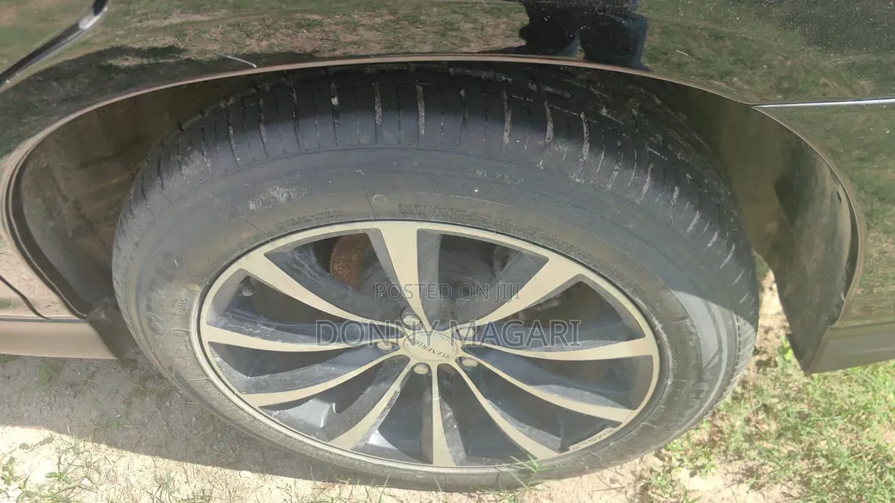 Toyota Harrier 2006 Black