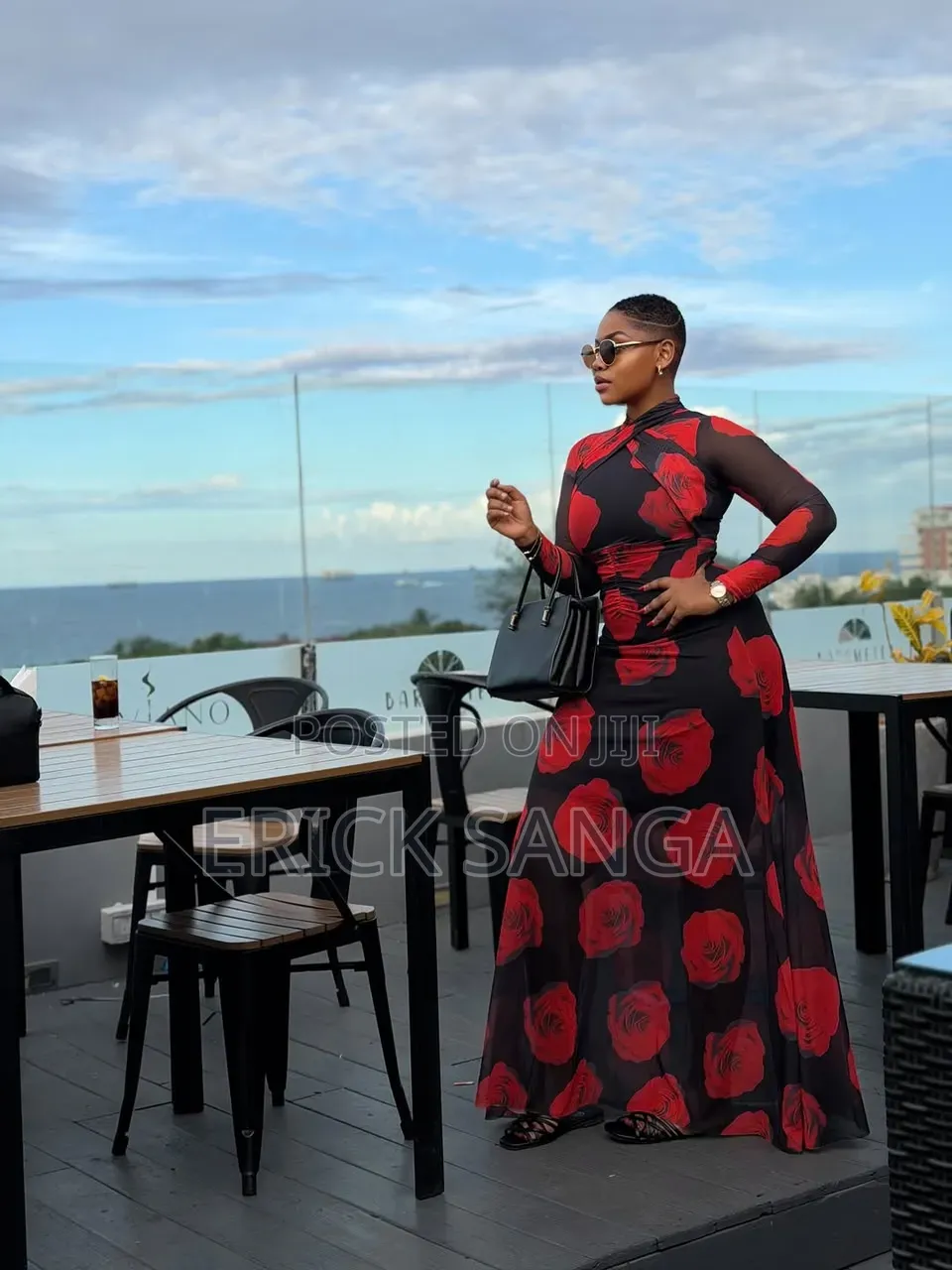 Mobeto Dress