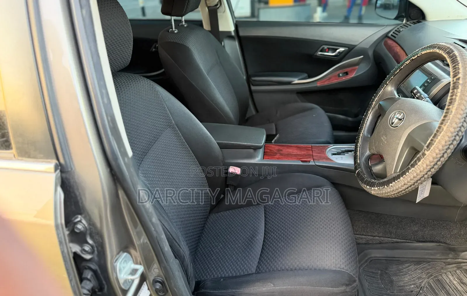 Toyota Premio 2010 Gray
