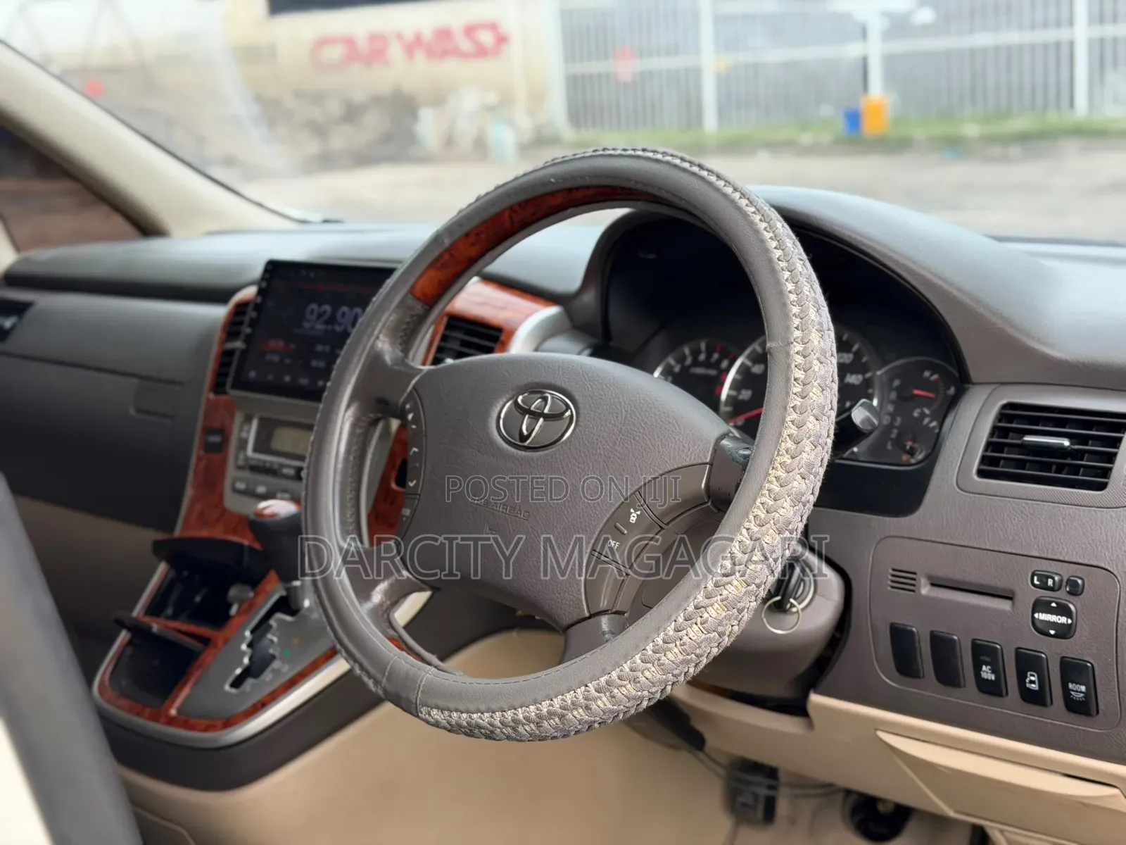 Toyota Alphard 2007 White