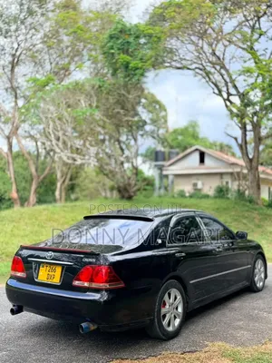 Toyota Crown 2007 Black