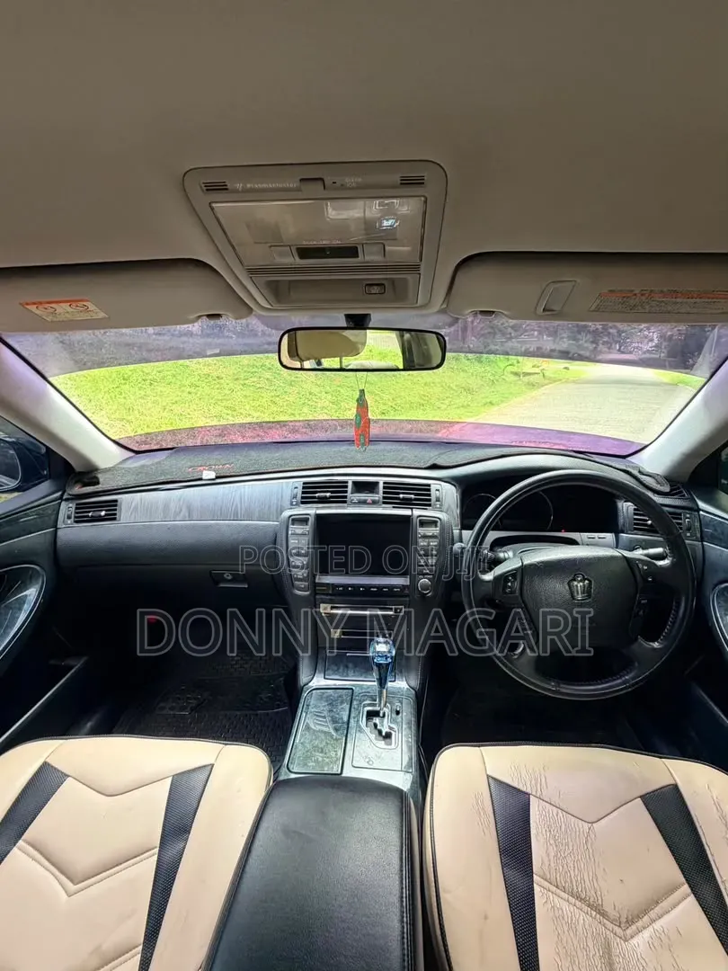 Toyota Crown 2007 Black