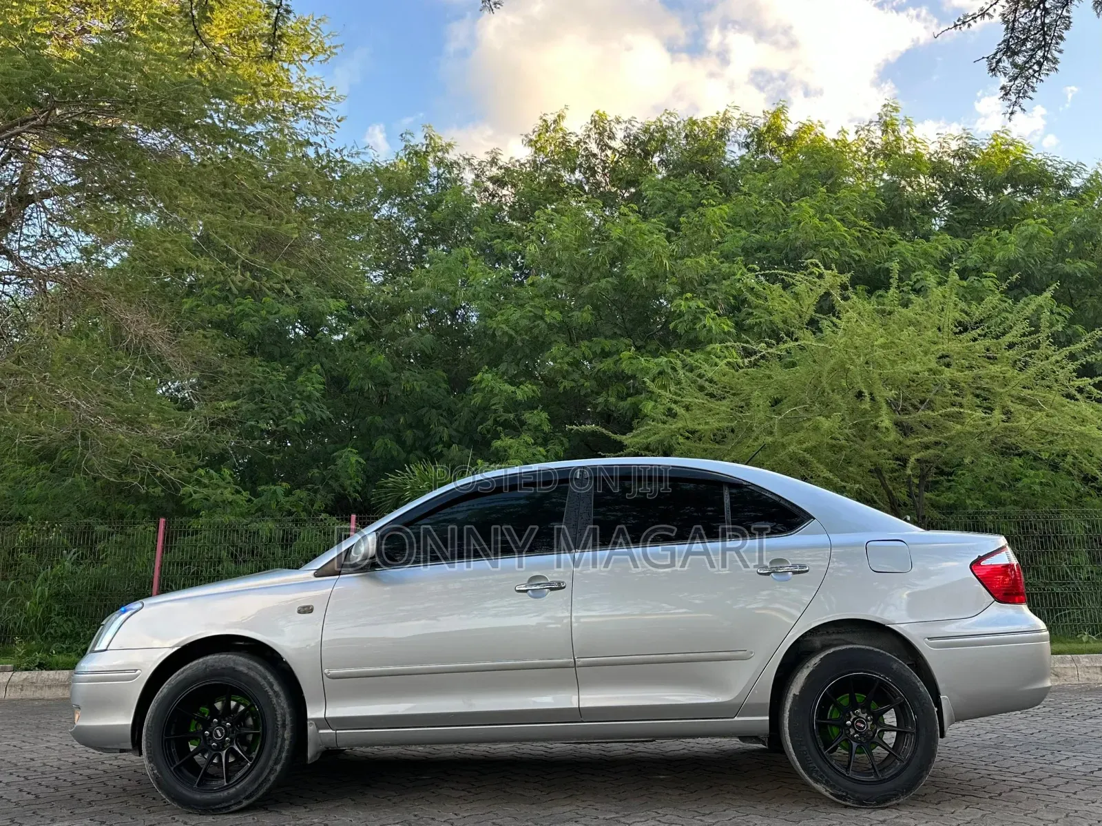 Toyota Premio 2004 Silver