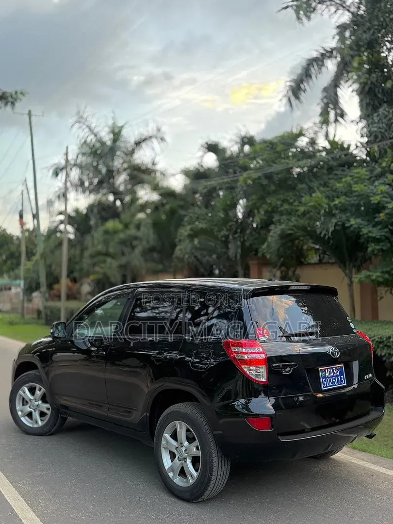Toyota RAV4 2009