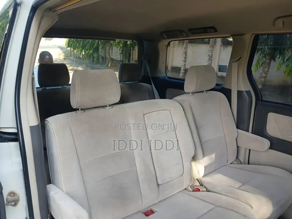 Toyota Alphard 2004 White