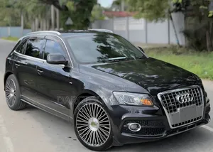 Audi Q5 2012 Black