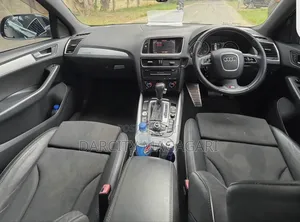 Audi Q5 2012 Black