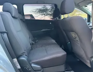 Toyota Wish 2005 Silver
