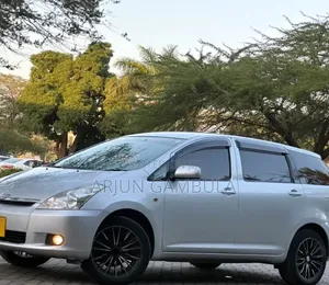 Toyota Wish 2005 Silver