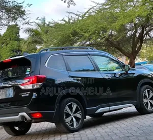 Subaru Forester 2019 Black