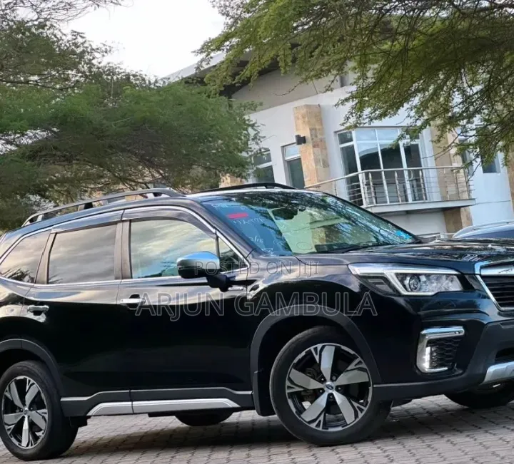 Subaru Forester 2019 Black