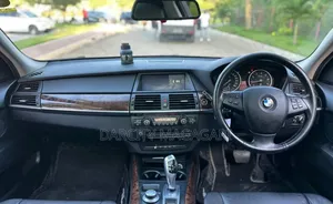 BMW X5 2010 Black