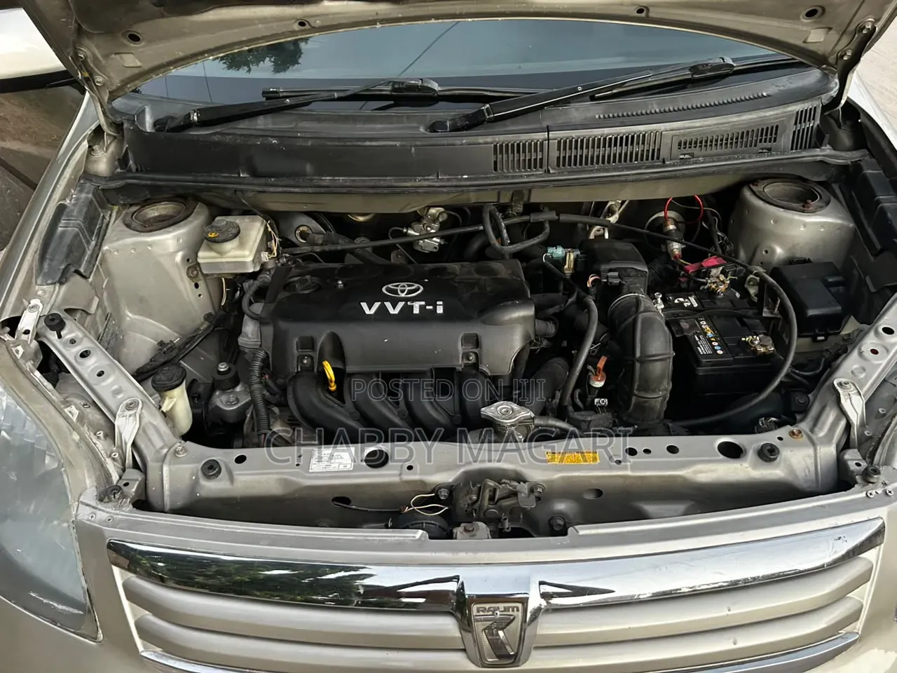 Toyota Raum 2004 Gold