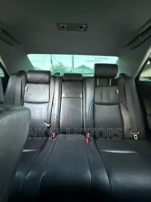Toyota Crown 2009 White