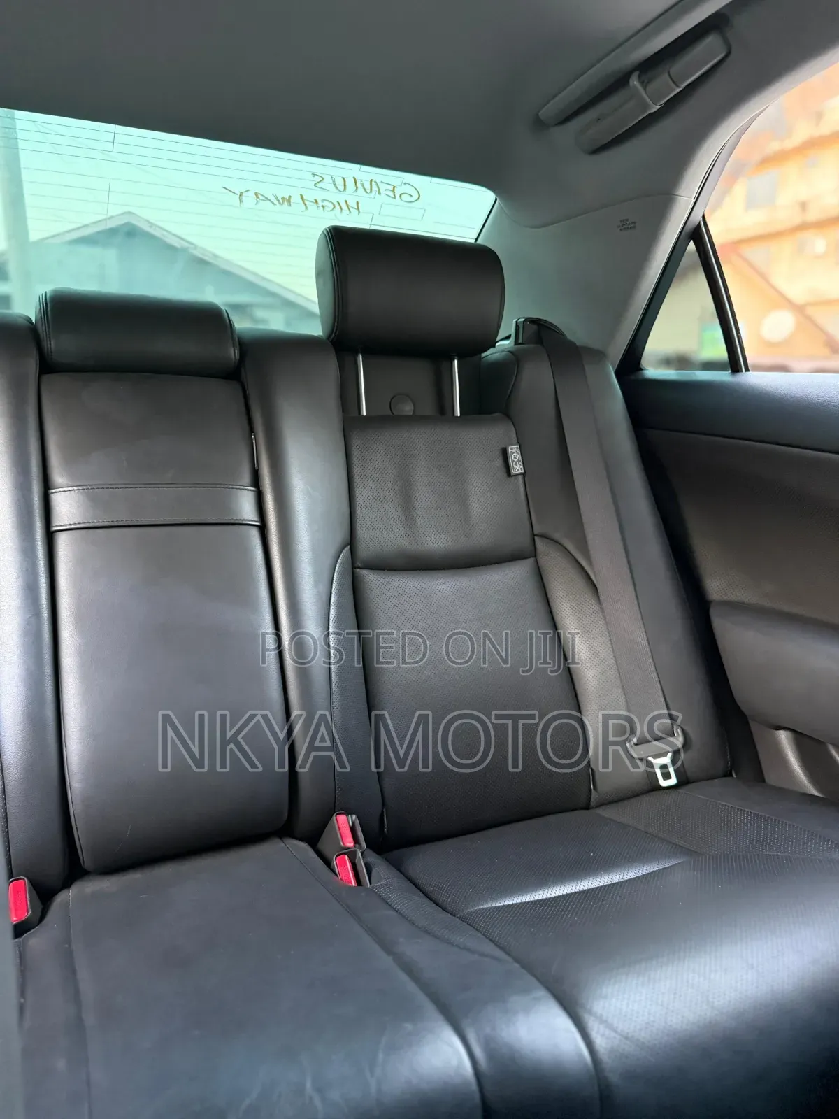 Toyota Crown 2009 White