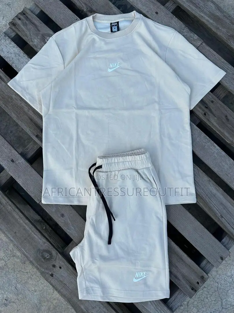 Polo Ralph Lauren Activewear Set a Tshirt and Matching Shorts Limited