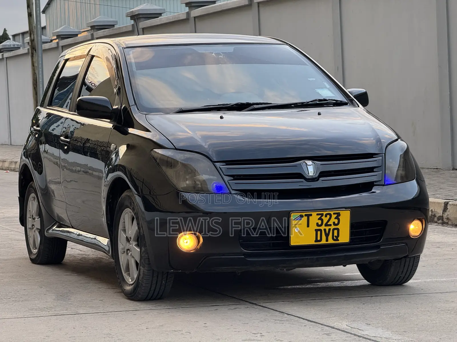 Toyota IST 2003 Black