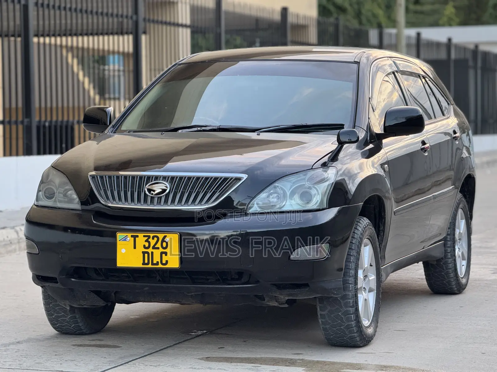 Toyota Harrier 2005 Black