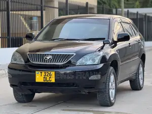 Toyota Harrier 2005 Black