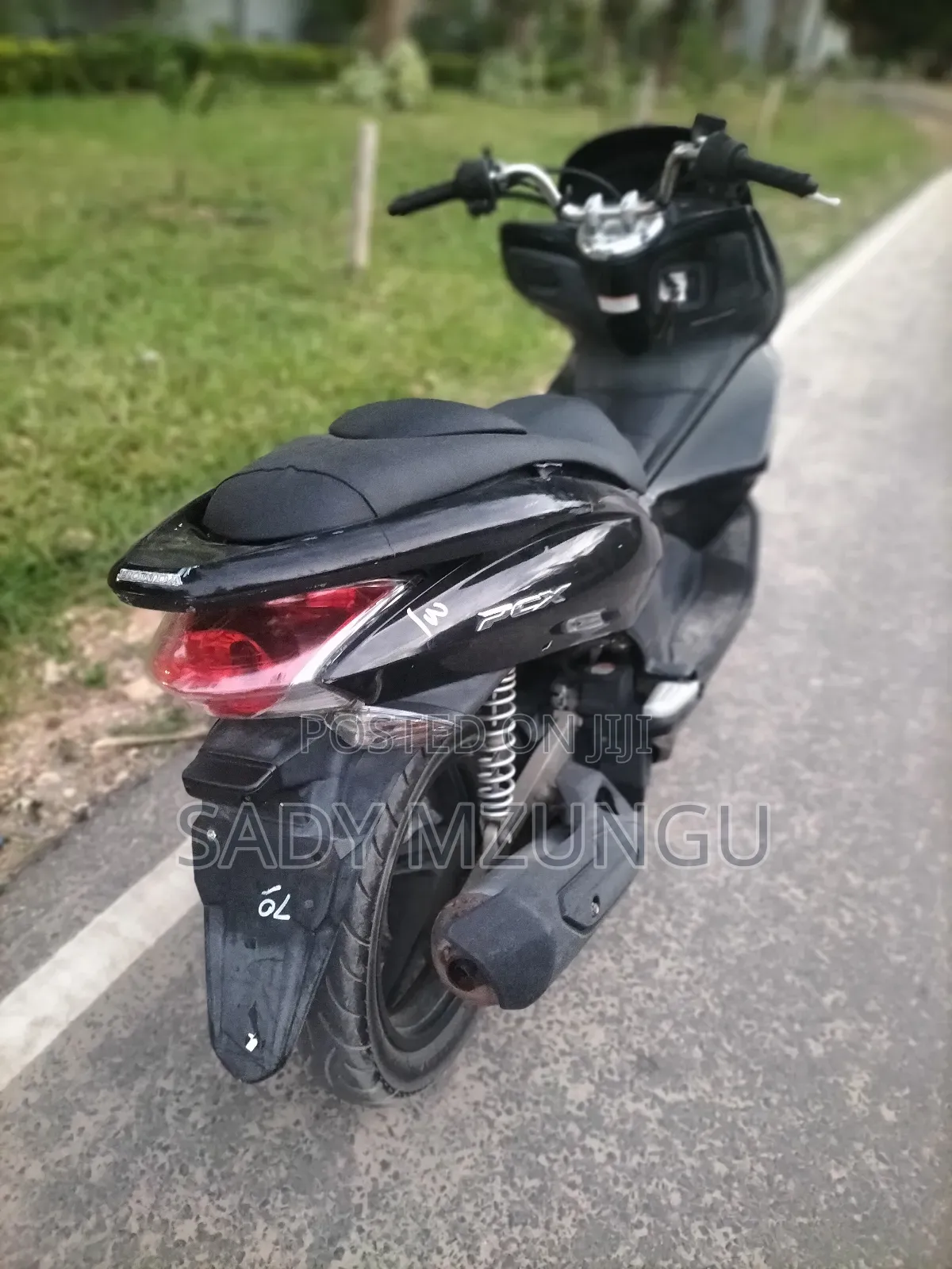Honda 2022 Black