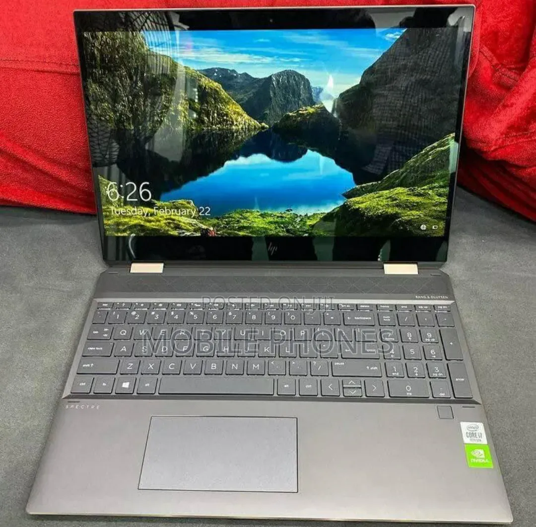 New Laptop HP Spectre X360 16GB Intel Core i7 SSD 512GB