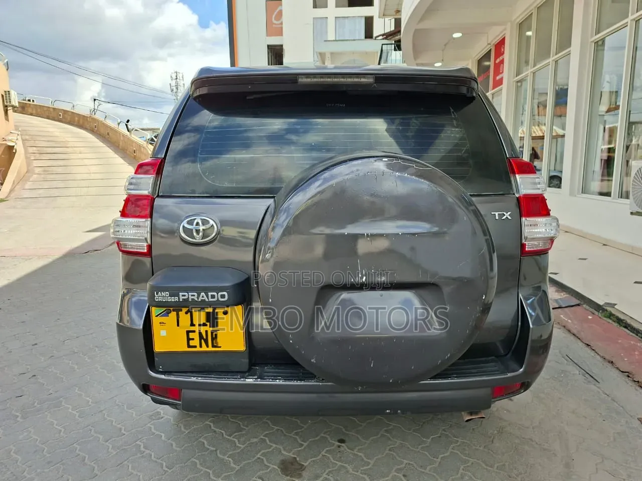 Toyota Land Cruiser Prado 2010 Gray