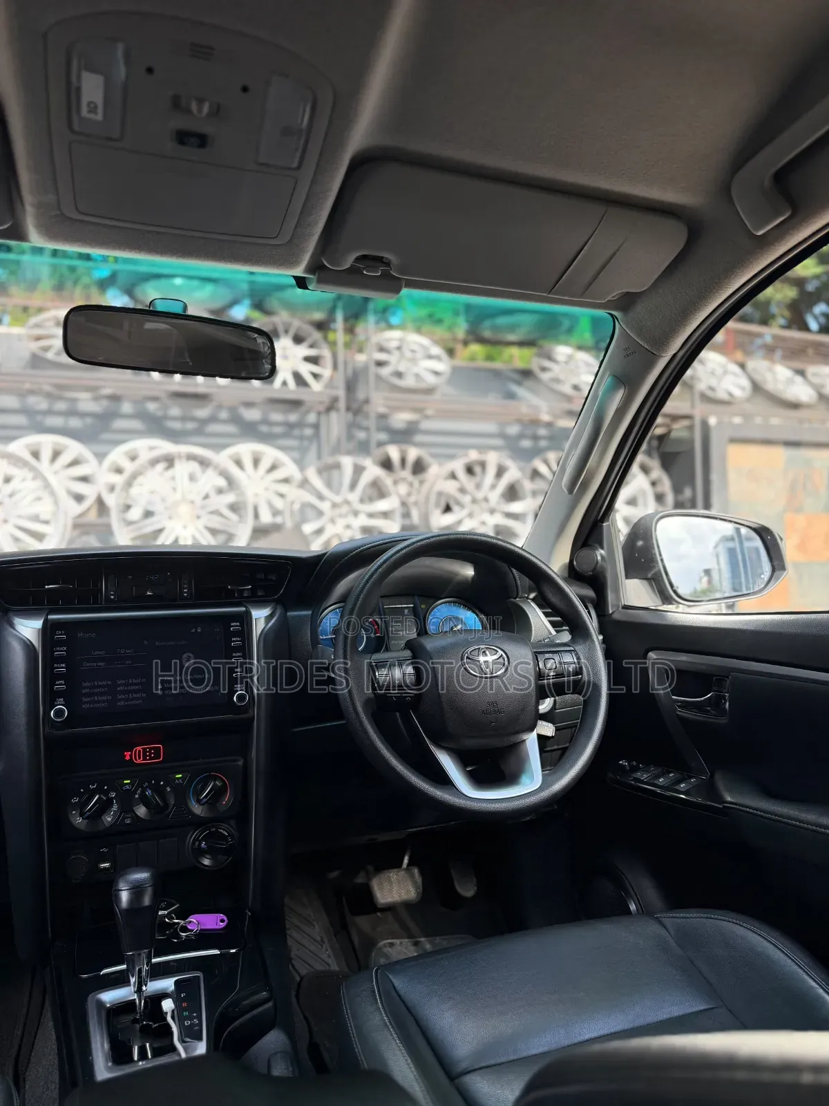 Toyota Fortuner 2.4 D AWD 2023 Silver