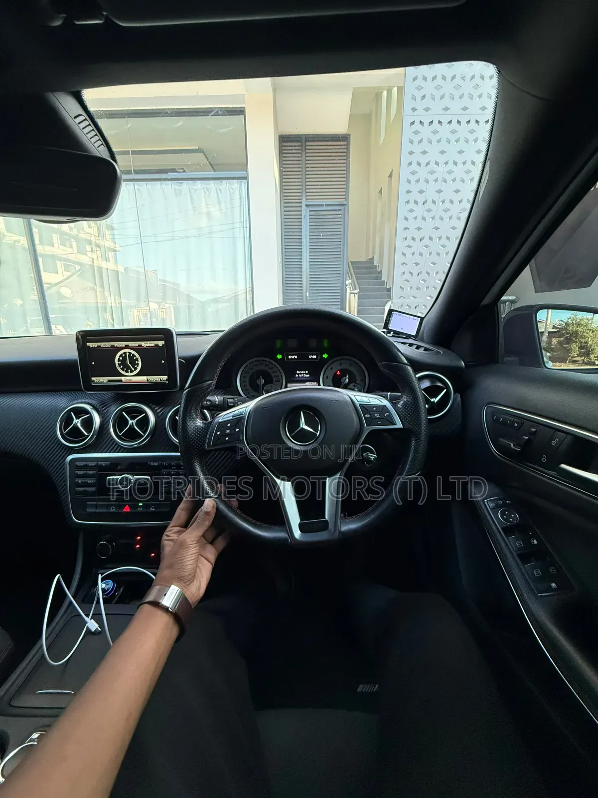 Mercedes-Benz A-Class 2014 White
