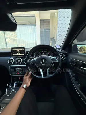 Mercedes-Benz A-Class 2014 White