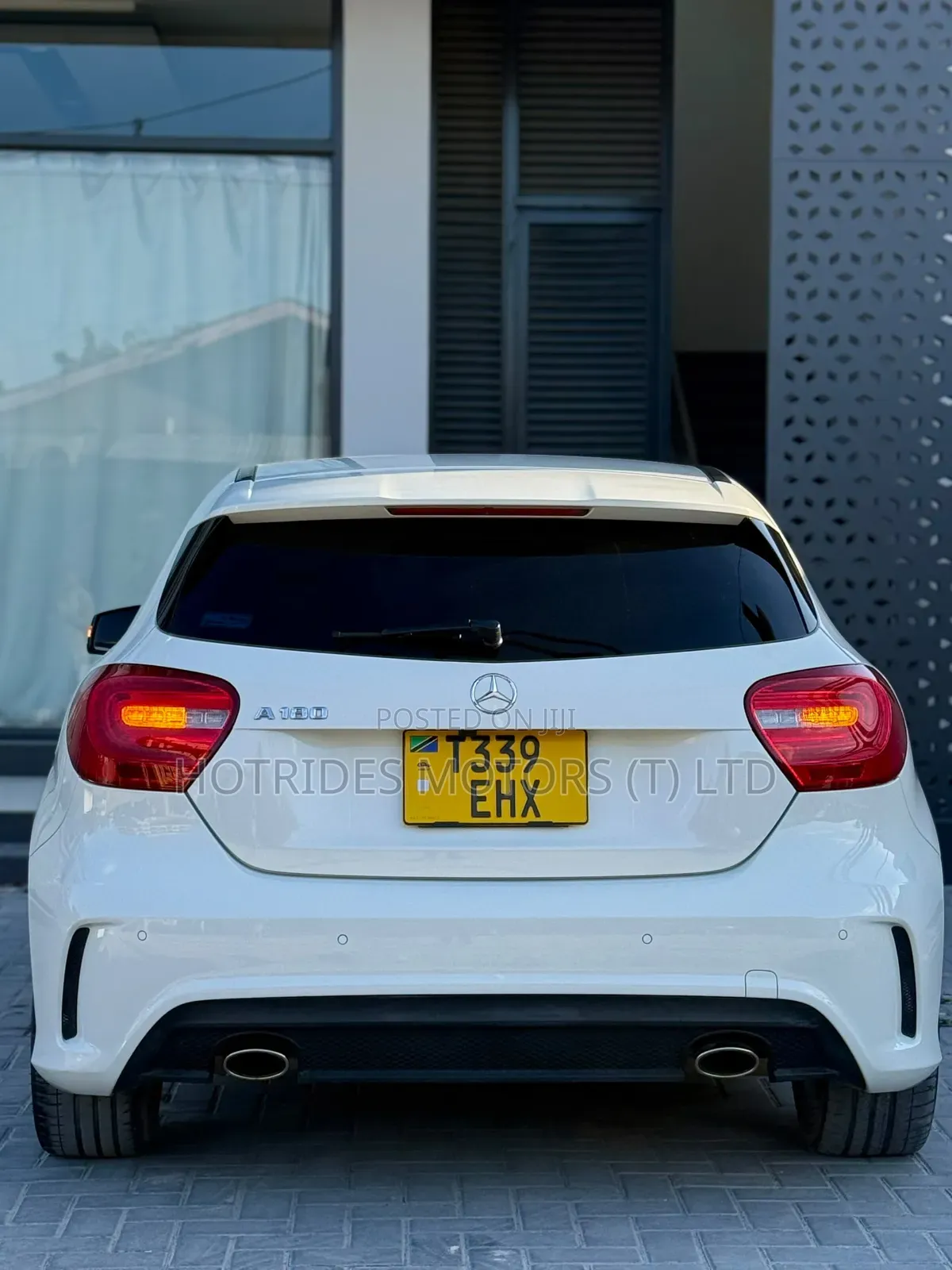 Mercedes-Benz A-Class 2014 White