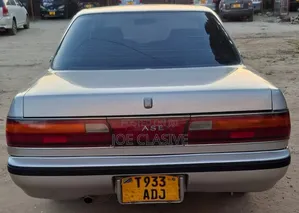 Toyota Chaser 2002 Silver