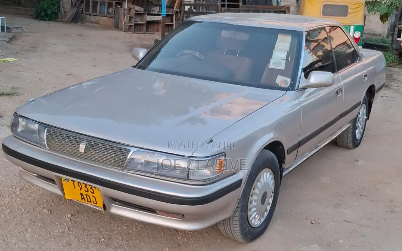 Toyota Chaser 2002 Silver