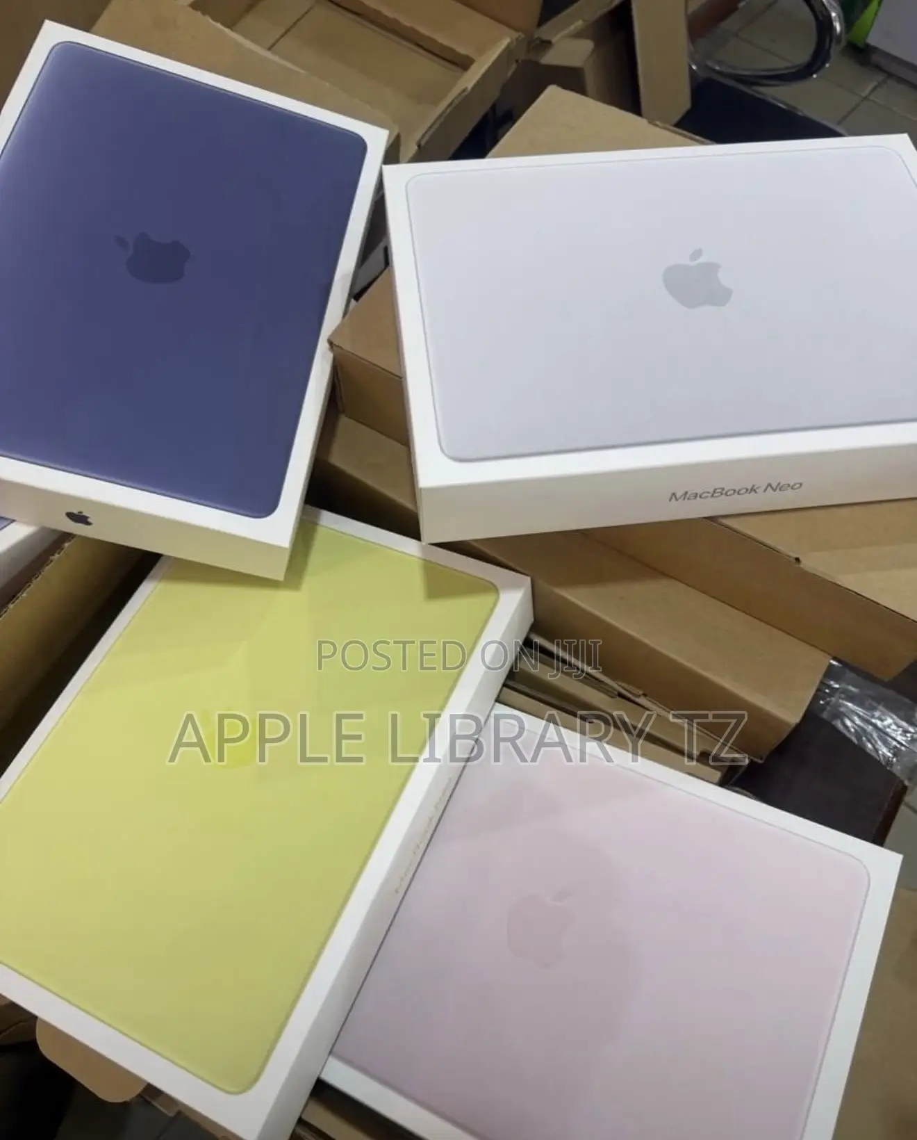 New Laptop Apple MacBook Neo 2026 8GB Apple M5 Pro SSD 256GB