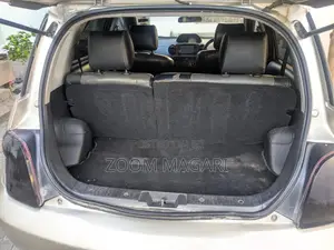 Toyota IST 2003 Beige