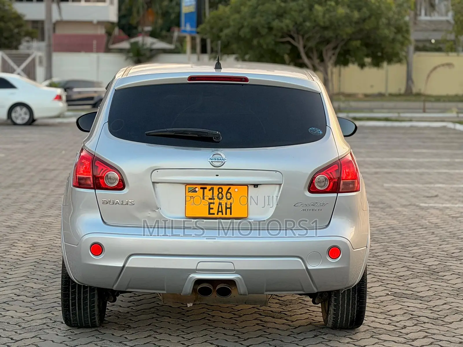 Nissan Dualis 2011 Silver