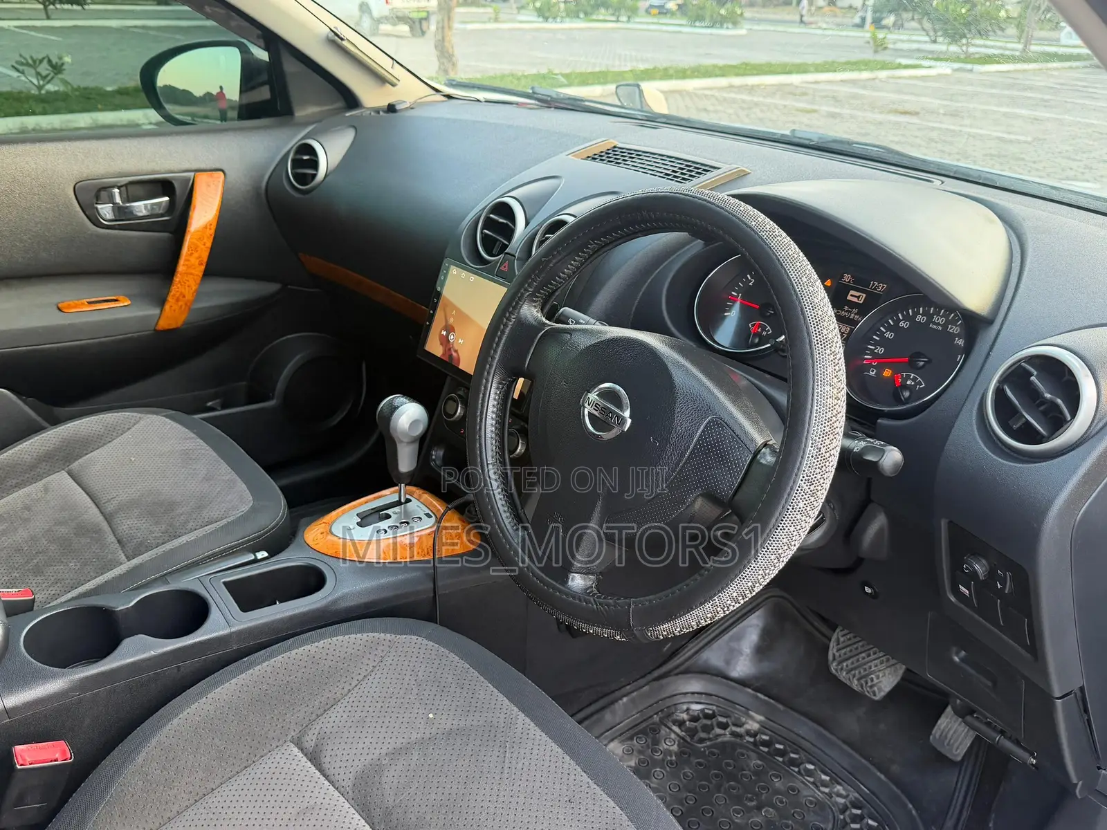 Nissan Dualis 2011 Silver