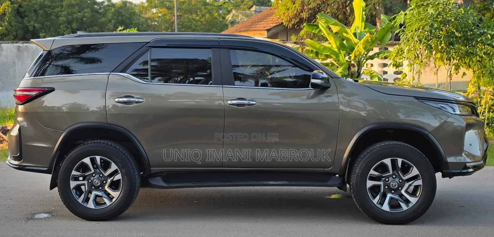 Toyota Fortuner 2021 Beige